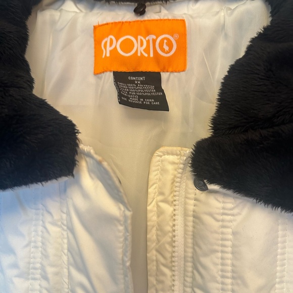Sporto White Puffer Coat with Black Collar - Picture 2 of 4
